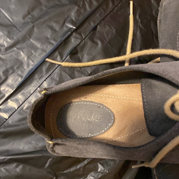 Clarks Leather shoes - size 8.5 - Picture 3 of 5